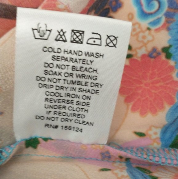 Gorgeous artsy silk crane blouse by Shana M - Picture 8 of 8